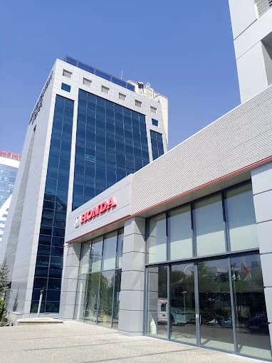 Honda Plaza Bora